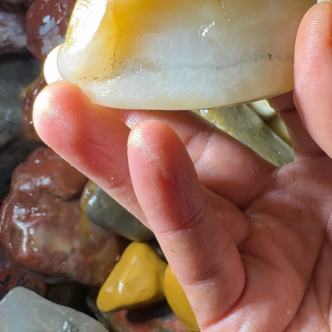 红***玩寿山石89988999999999