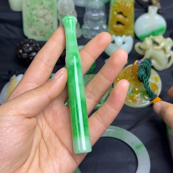 滴血莲花菩提吊坠