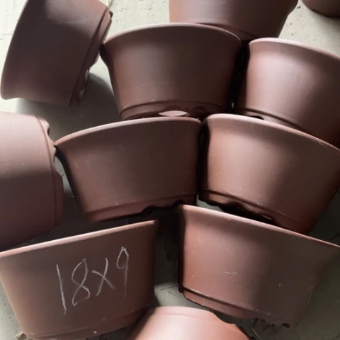 100-10。          18-9