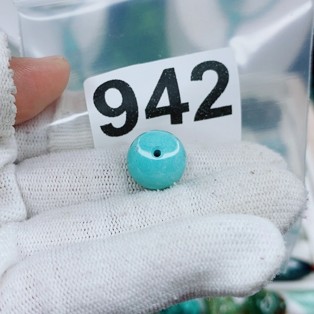 未镶嵌绿松石颈饰