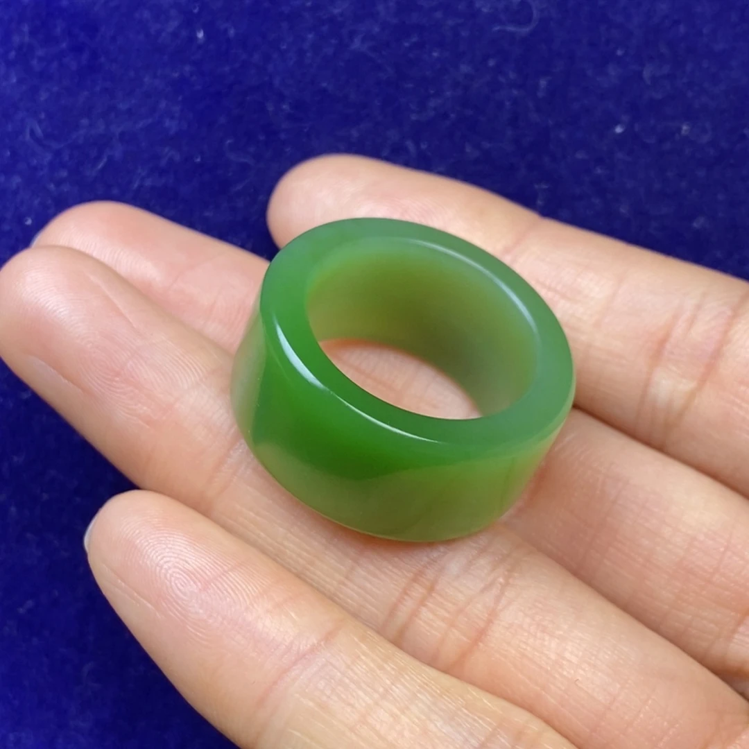 和田玉未镶嵌手串