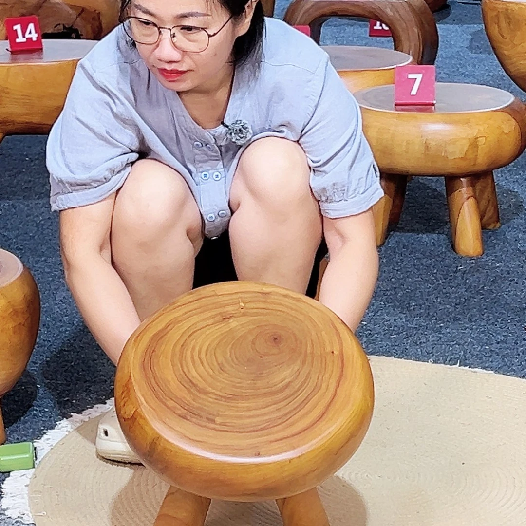 11 号香樟木尺寸：32-32-26cm