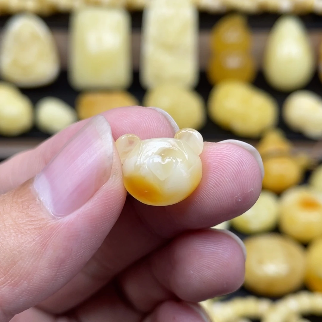 琥珀未镶嵌裸石琥珀蜜蜡