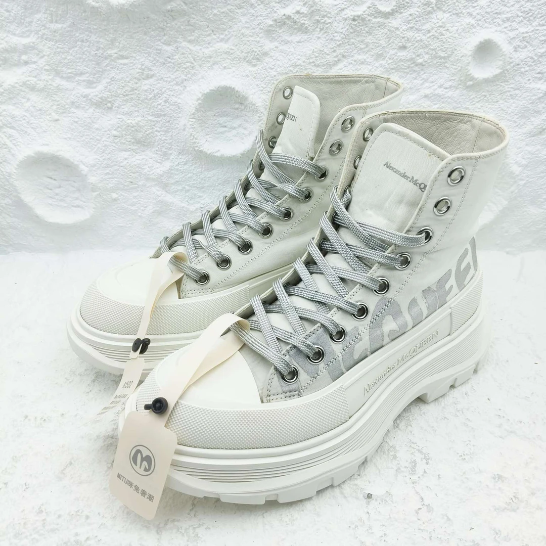 99新 Alexander McQueen/亚历山大·麦昆 /高帮板鞋/39码/非全新