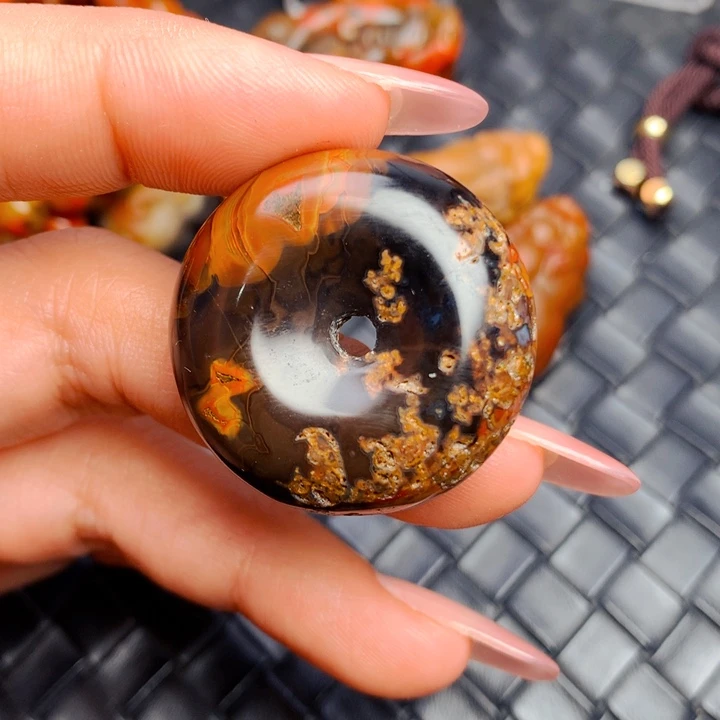 玛瑙/玉髓颈饰未镶嵌陈****石