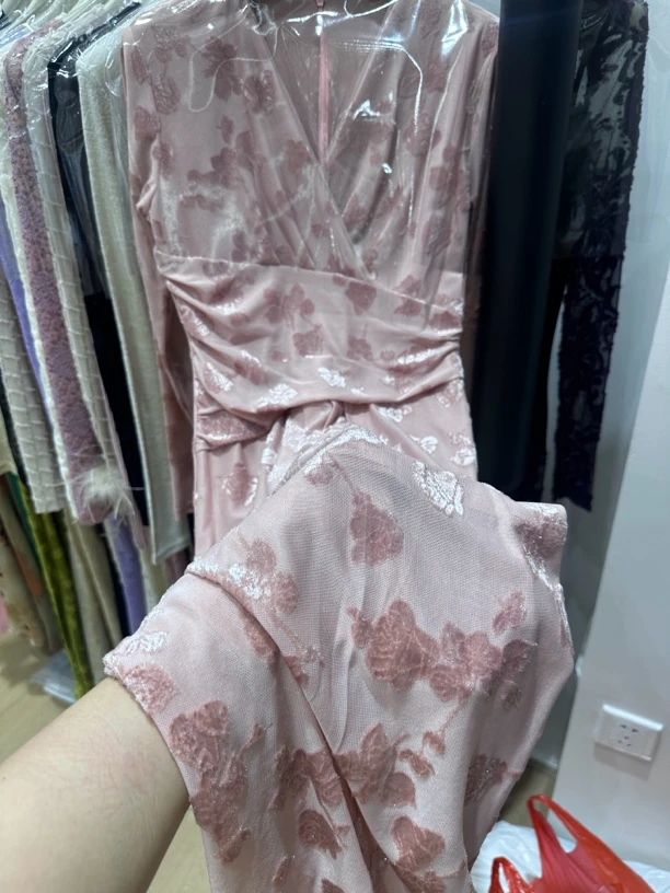 高腰开叉V字领纯色绑带设计感女士连衣裙