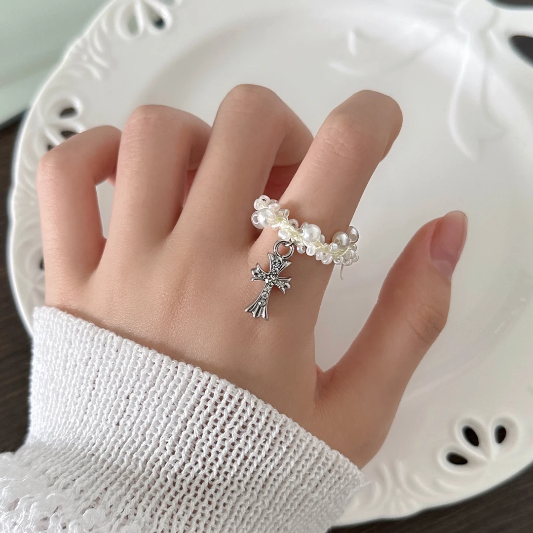 合金亚克力戒指 J0346-1时尚精致轻奢欧美高级百搭个性十字架戒指