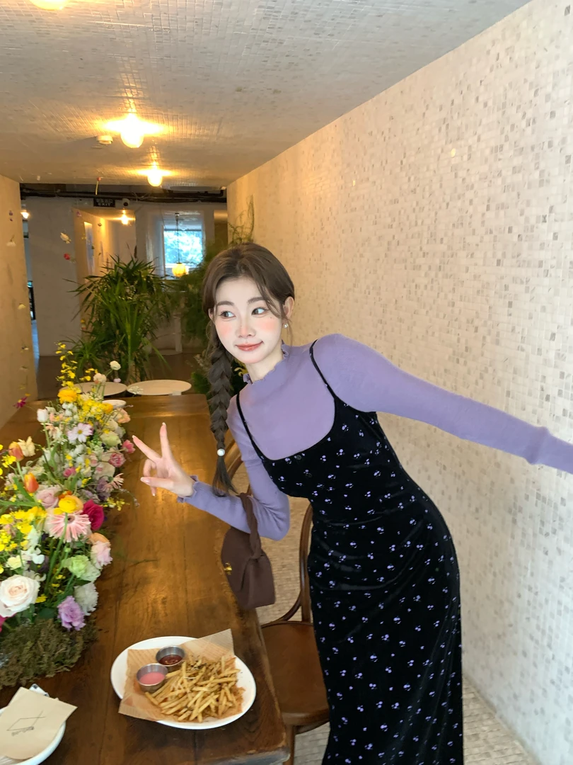 EIA一尧【恋综女友】韩系气质姐姐穿搭碎花连衣裙纯欲收腰显瘦长裙