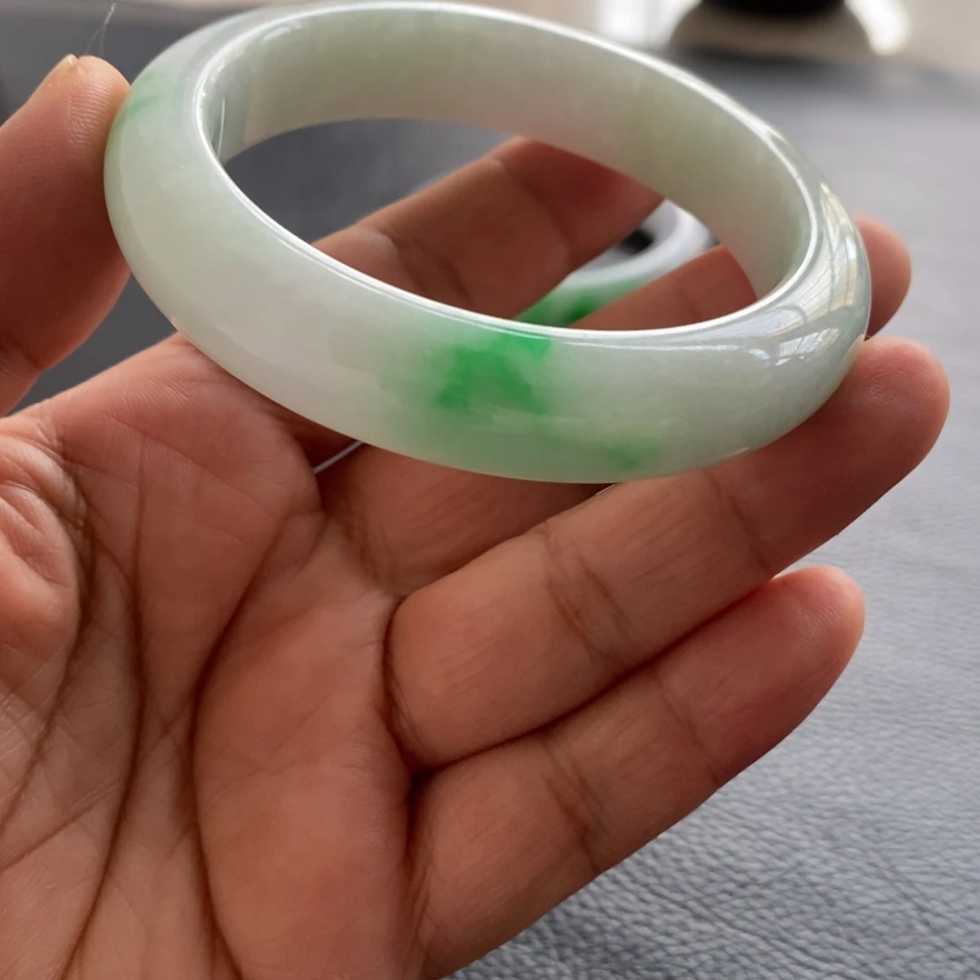 翡翠未镶嵌手镯天然翡翠手镯