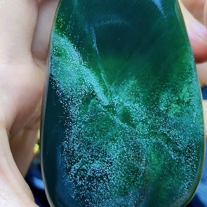 和田玉未镶嵌珠宝半成品