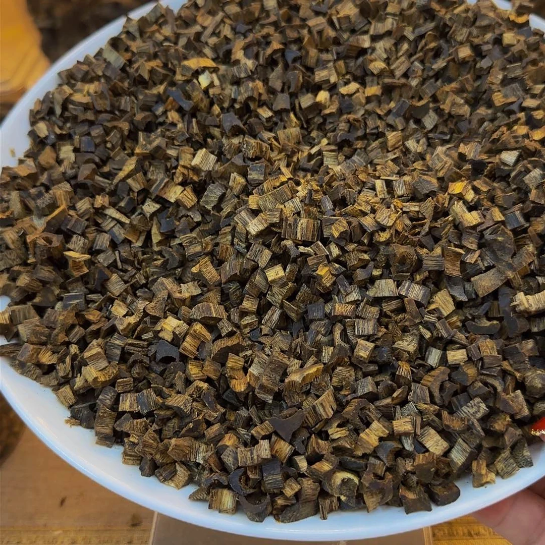 沉香碎屑沉香油叶子米粒100g