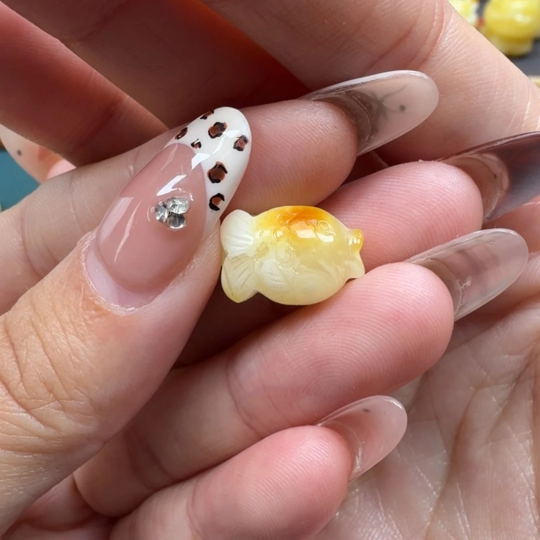 琥珀未镶嵌裸石蜜蜡