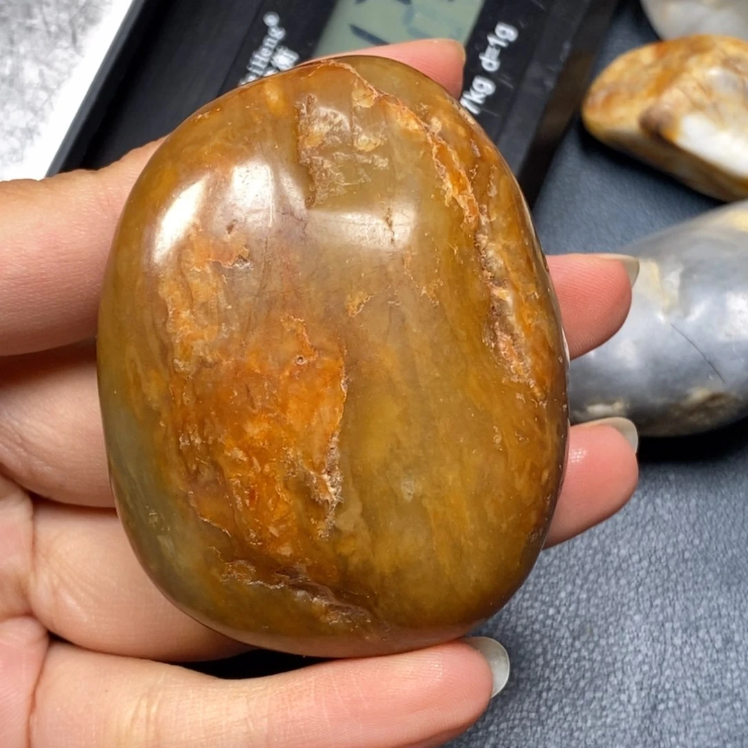 和田玉（糖玉）未镶嵌挂件