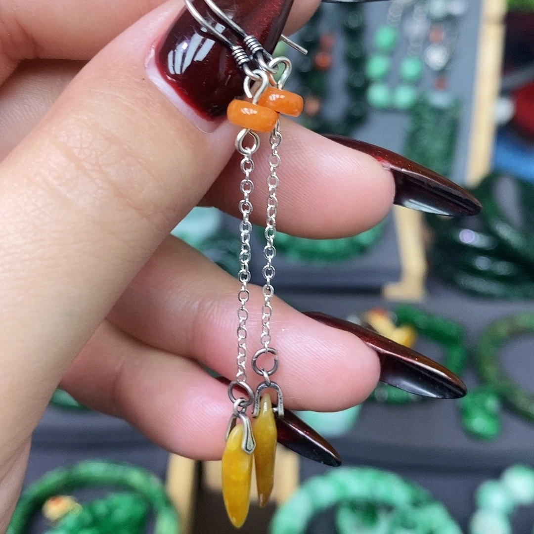 银S925镶嵌翡翠耳饰漂亮美眉