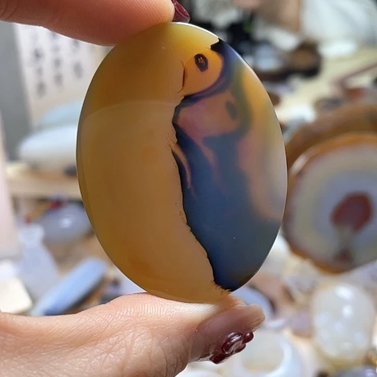 玛瑙/玉髓颈饰未镶嵌