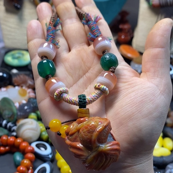 玛瑙/玉髓未镶嵌颈饰