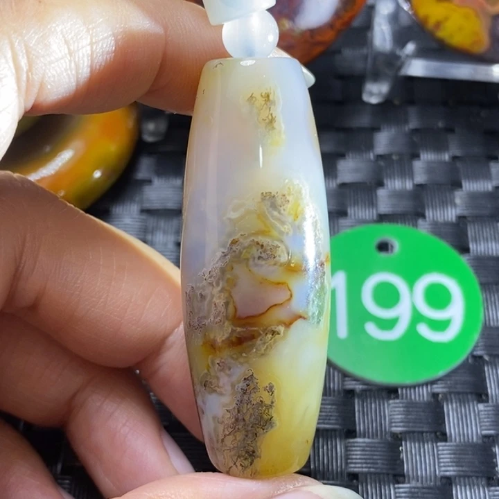 玛瑙/玉髓颈饰未镶嵌清**月