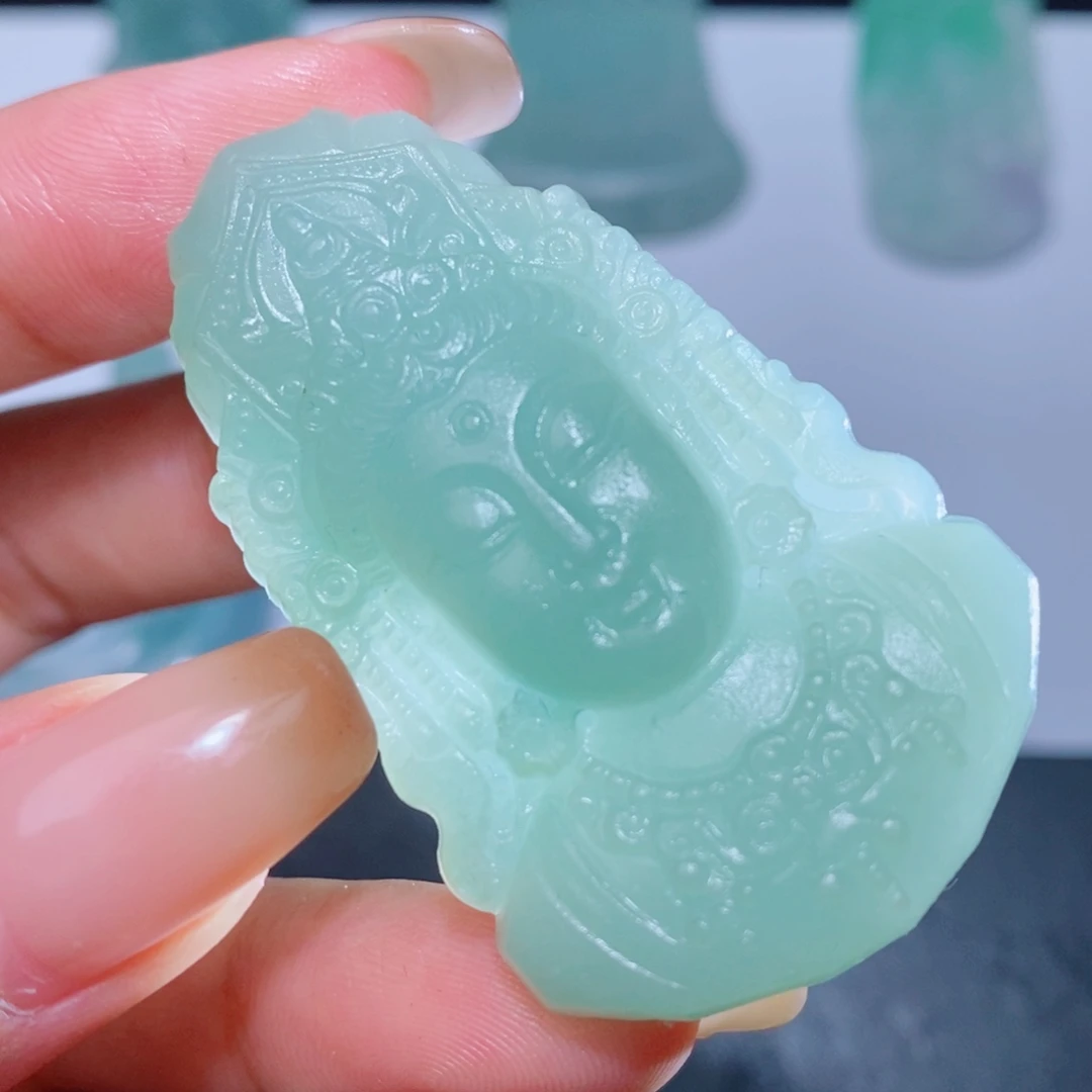 定制翡翠未镶嵌毛货翡翠挂件