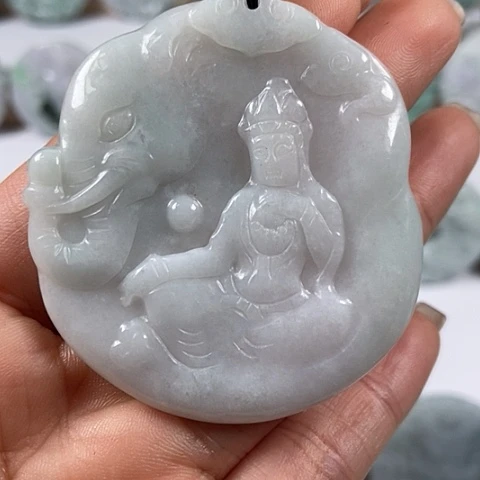 翡翠颈饰未镶嵌普贤菩萨福利