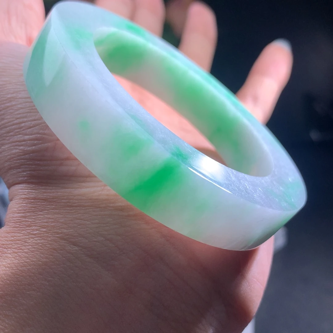 定制翡翠手镯未镶嵌