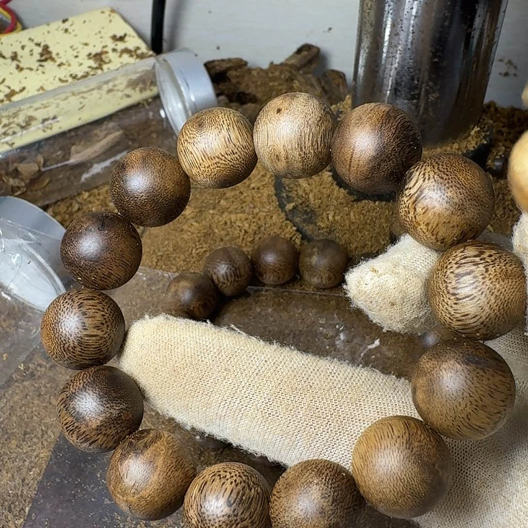 手串沉香绿奇楠沉香卡1.6规格单圈19克