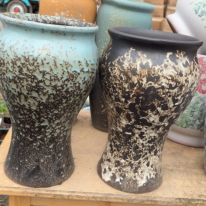 紫砂花盆口15高27。。。。。。。。。。