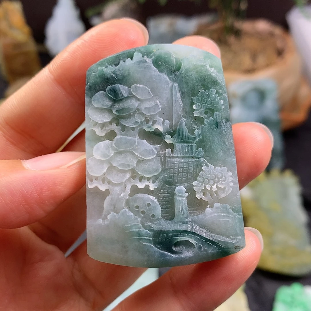 定制翡翠未镶嵌山水