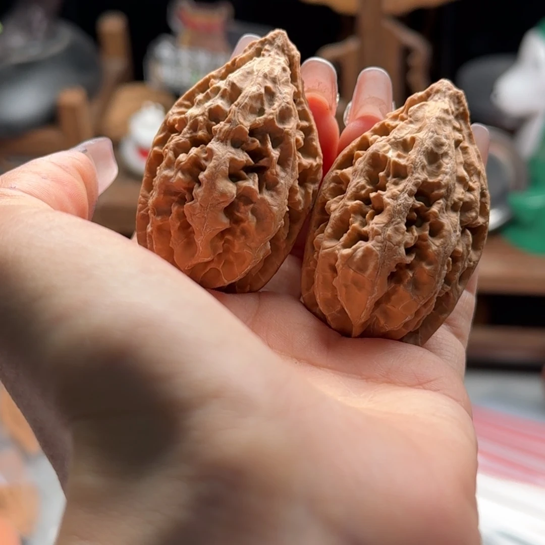 文玩核桃把件关东木子楸百核69瑕疵