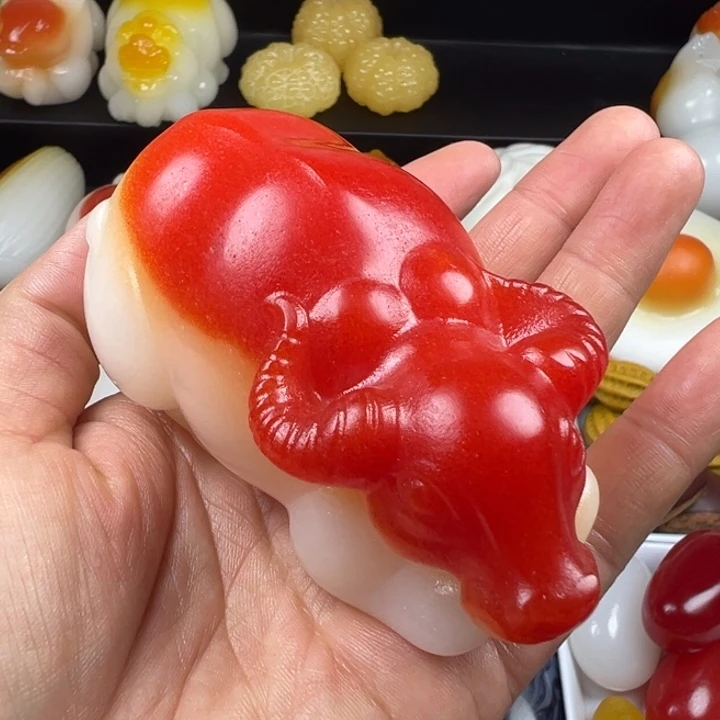 新疆戈壁五彩石金丝