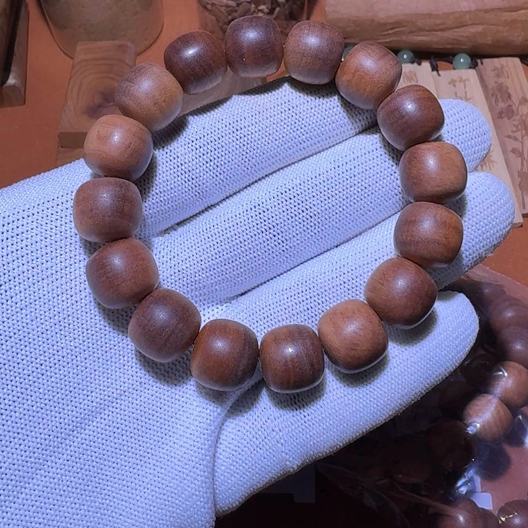 檀香木1314×16颗树头料药香沉水