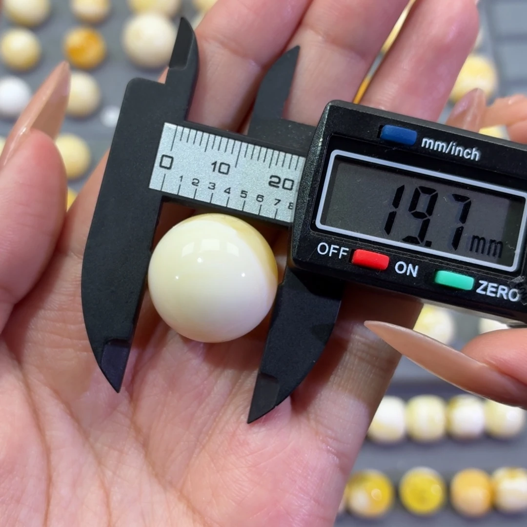 *****琥珀未镶嵌裸石圆珠