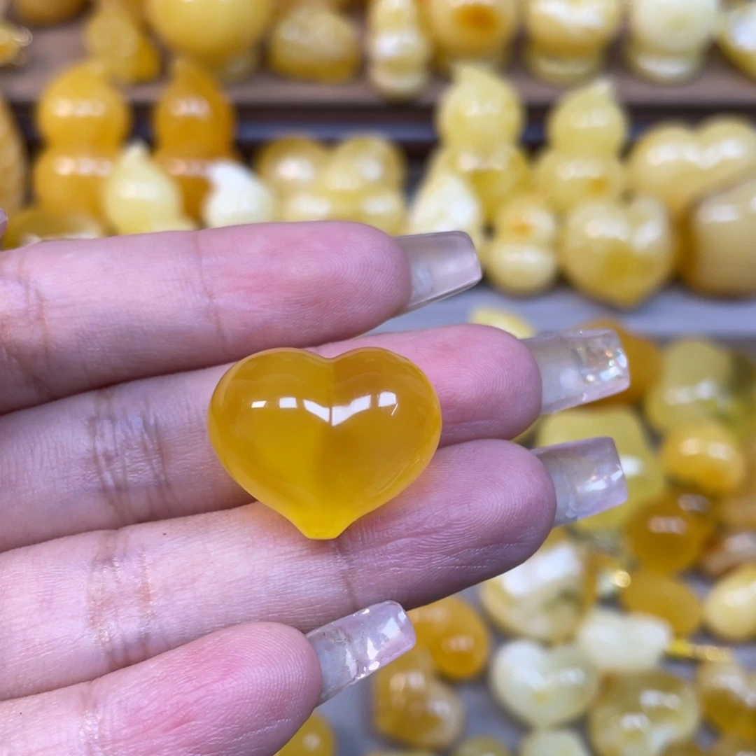 月***犁琥珀未镶嵌珠宝奇石