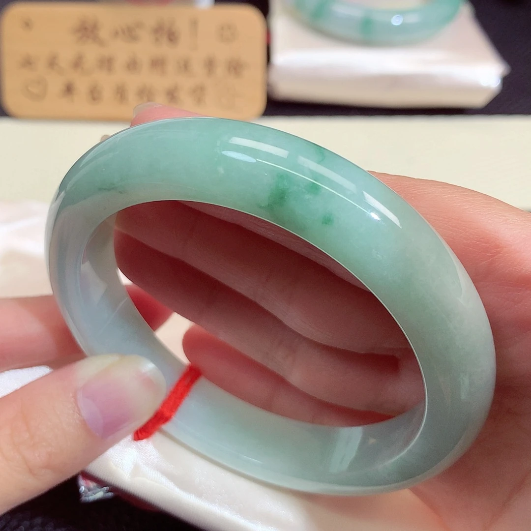 未镶嵌手镯翡翠9004