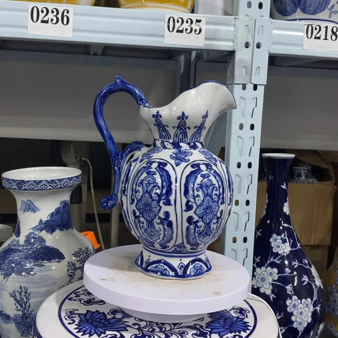 摆件花瓶花瓶摆件红