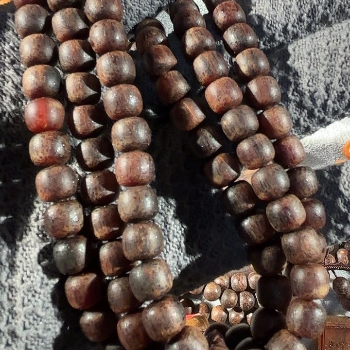 如***境木质非金属印贡89紫果冻多圈