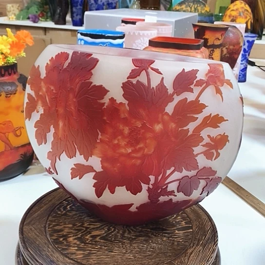 往**烟格蕾花瓶高25厘米口径22厘米