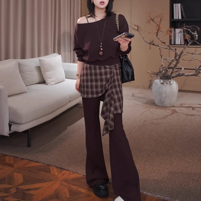 chic高级感套装2025秋季洋气宽松斜肩卫衣+拼接格子微喇裤两件套