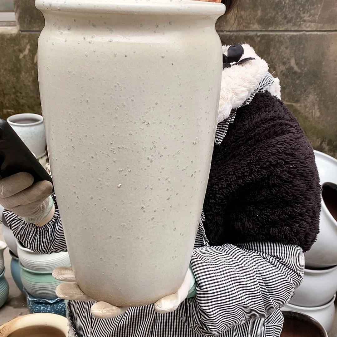红泥花盆瑕疵口18高31