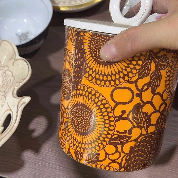 陶瓷瑕。。。。。。。。。。。。。。。
