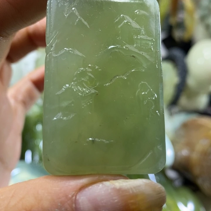 岫玉未镶嵌岫玉吊坠