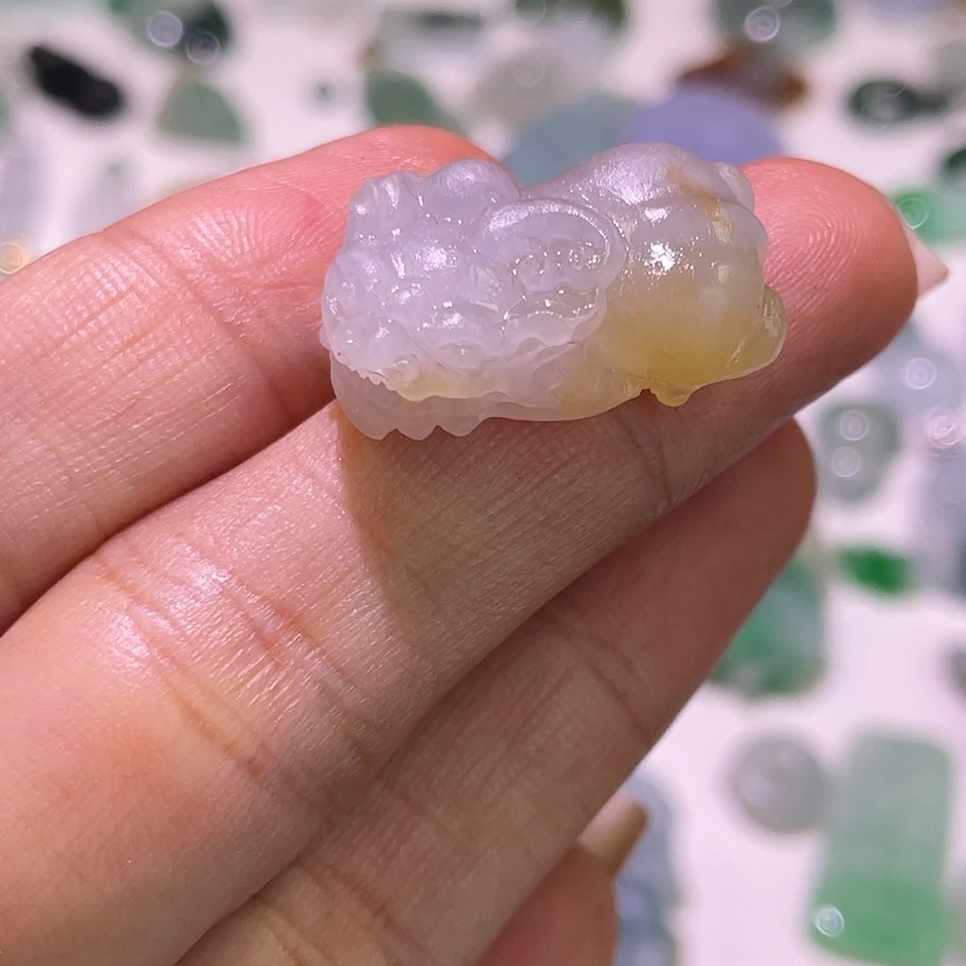 定制翡翠未镶嵌貔貅