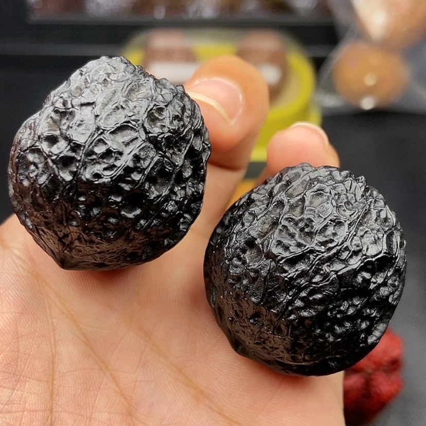 【闪购商品】把件文玩核桃38尺蛇皮元宝