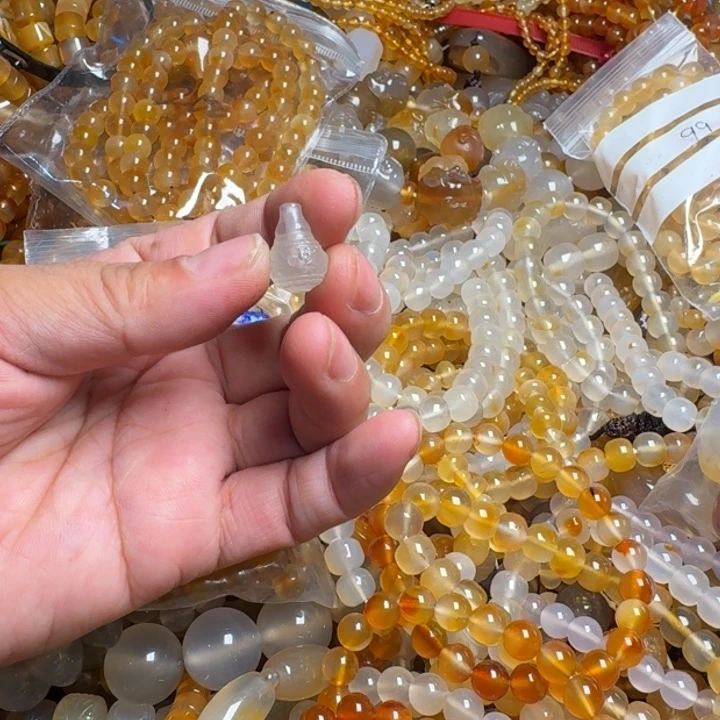 玛瑙/玉髓颈饰未镶嵌高**水130