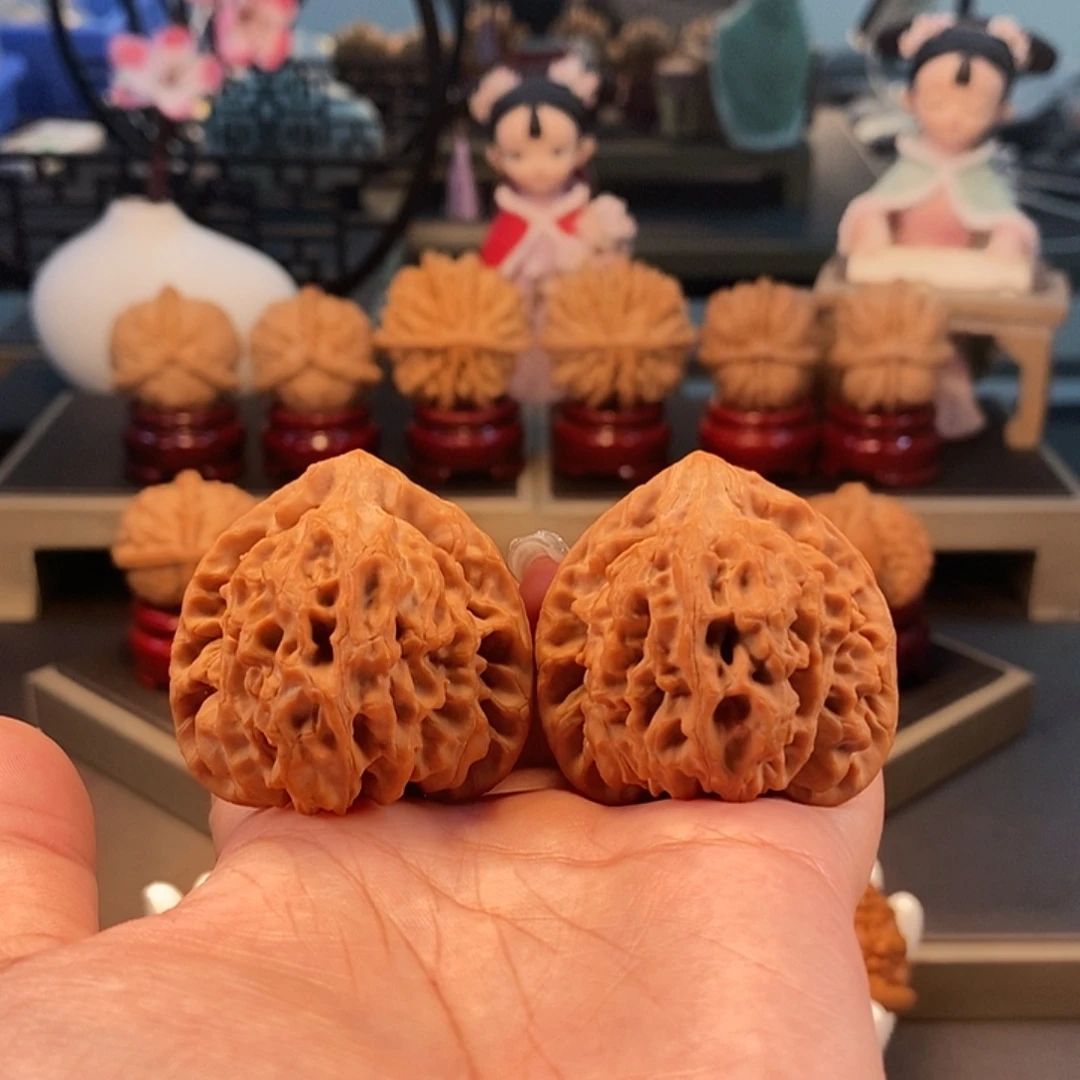 文玩核桃把件41全家福龙门涧