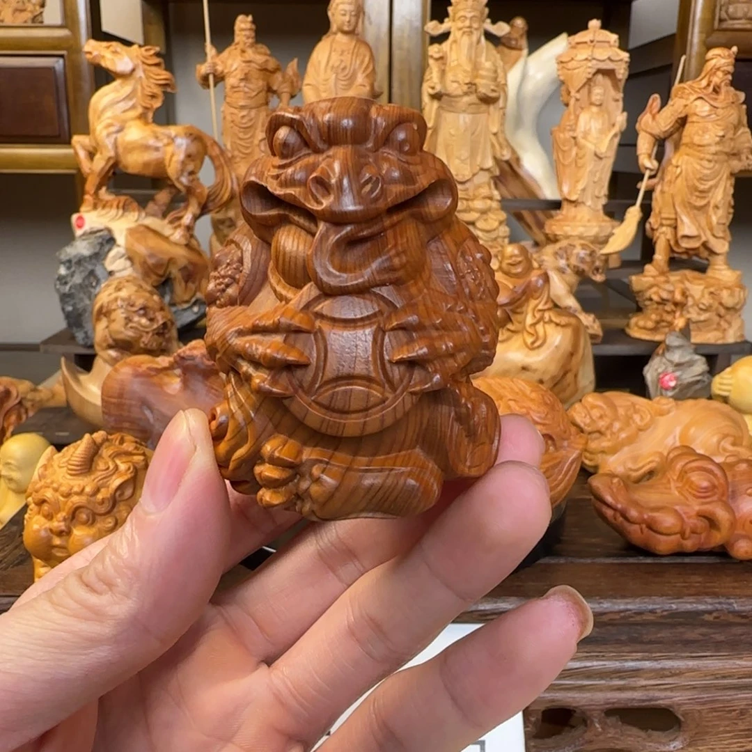 崖柏小木匠艺雕一物一拍