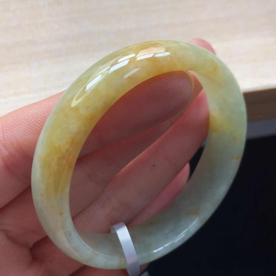 未镶嵌手镯翡翠手镯