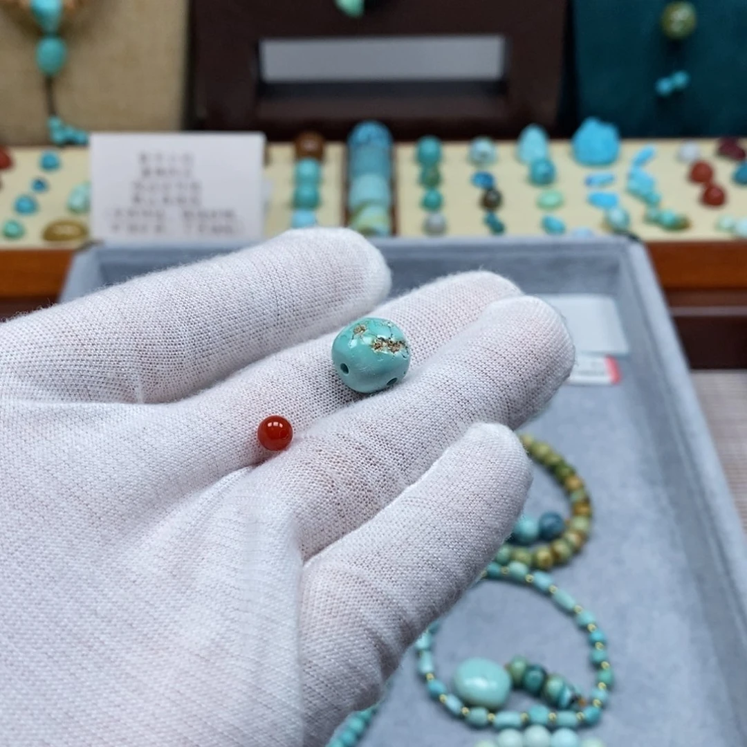 未镶嵌配饰南红玛瑙