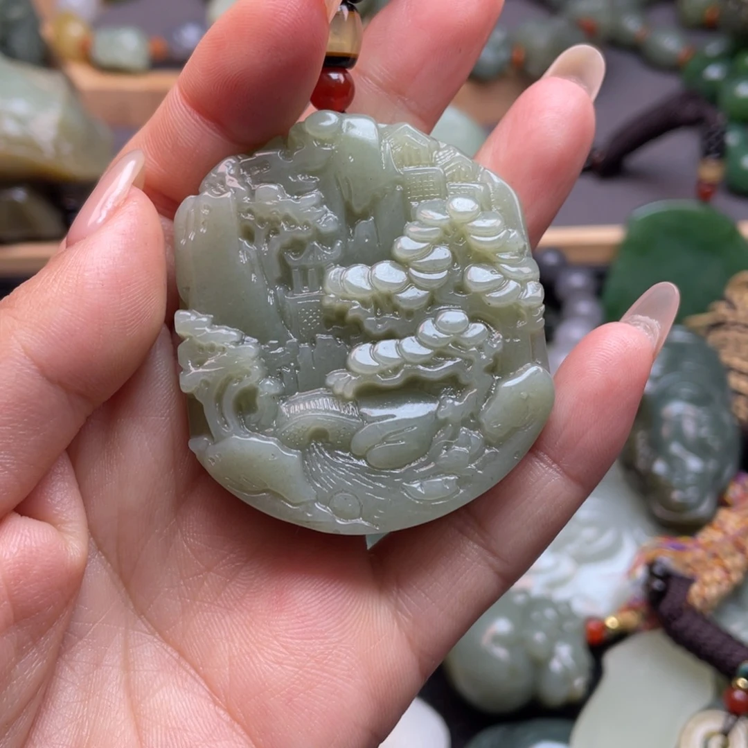 和田玉颈饰未镶嵌