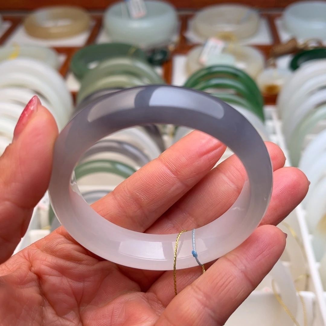 和田玉未镶嵌手镯50.6