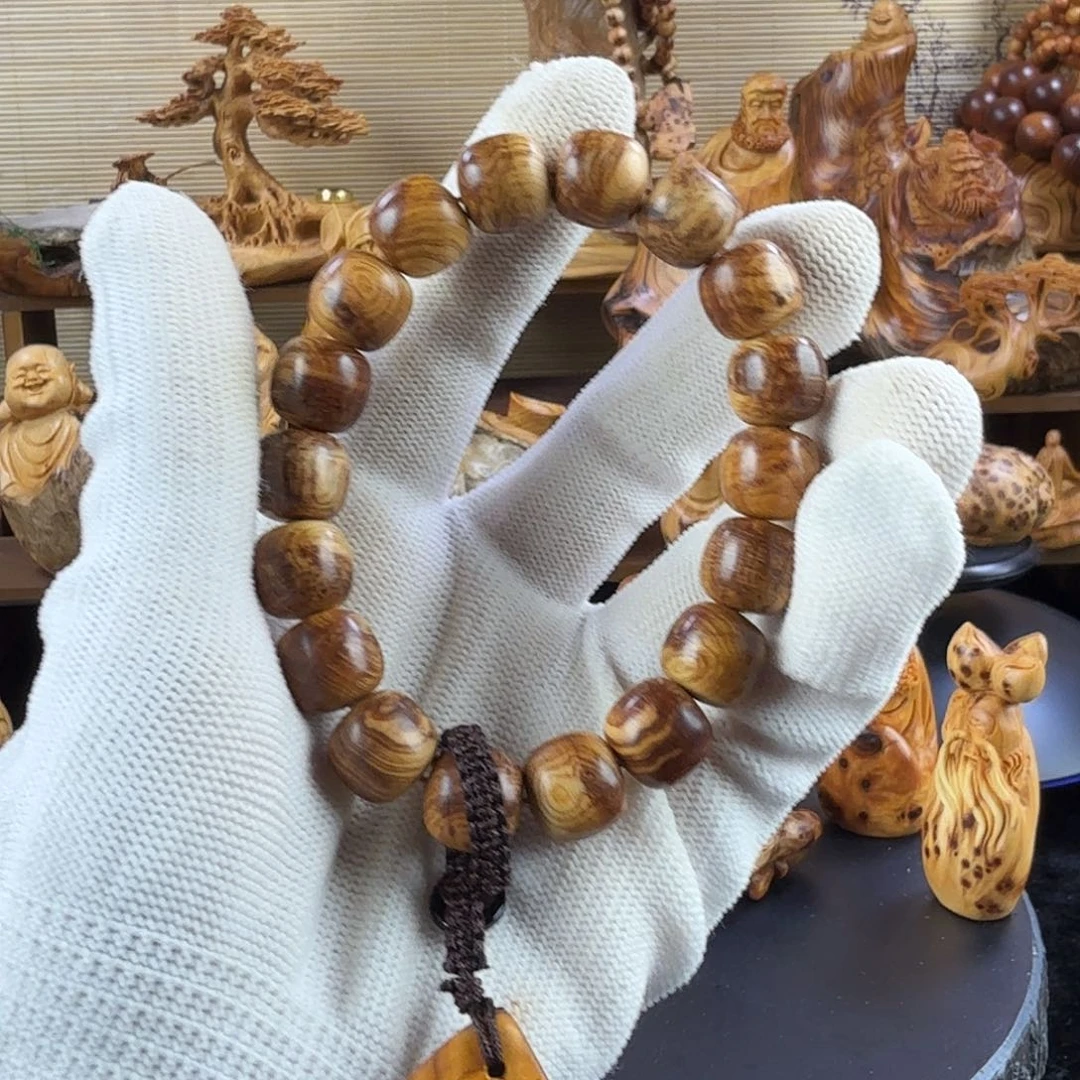 柏木（崖柏）手把件